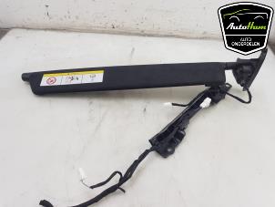 Gebruikte Zonneklep Tesla Model X 100X Prijs € 125,01 Inclusief btw aangeboden door AutoHam