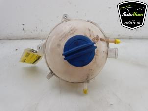 Gebruikte Koelvloeistof Reservoir Volkswagen Crafter (SY) 2.0 TDI Prijs € 10,00 Margeregeling aangeboden door AutoHam