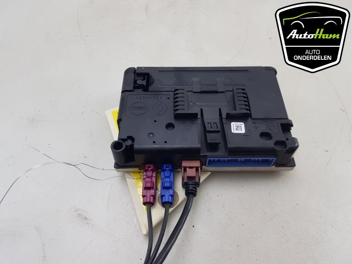 Gebruikte Telefoon Module Dacia Spring 45 Prijs € 125,00 Margeregeling aangeboden door AutoHam