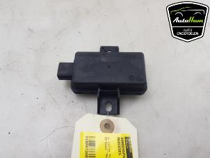 Gebruikte Module bandenspanning Mercedes C-Klasse AMG (W205) C-450 AMG Sport 3.0 V6 24V Turbo 4-Matic Prijs € 50,00 Margeregeling aangeboden door AutoHam