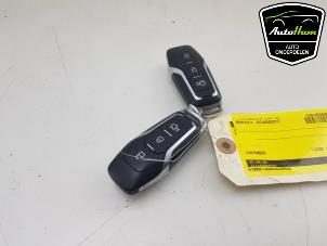 Gebruikte Sleutel Ford S-Max (WPC) 1.5 EcoBoost 16V Prijs € 75,00 Margeregeling aangeboden door AutoHam