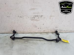 Gebruikte Stabilisatorstang achter Volkswagen Golf VIII (CD1) 2.0 TSI R 16V 4Motion Prijs € 60,00 Margeregeling aangeboden door AutoHam