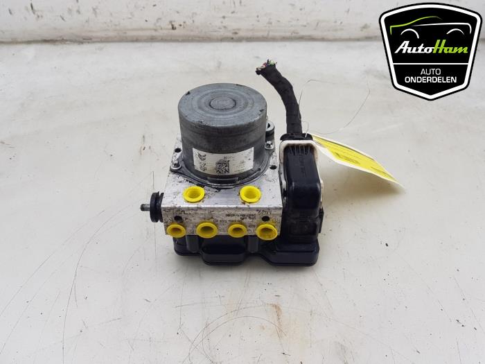 Gebruikte ABS Pomp Toyota ProAce 2.0 D-4D 122 16V Worker Prijs € 70,00 Margeregeling aangeboden door AutoHam