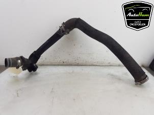 Gebruikte Intercooler Buis Toyota ProAce 2.0 D-4D 122 16V Worker Prijs € 50,00 Margeregeling aangeboden door AutoHam