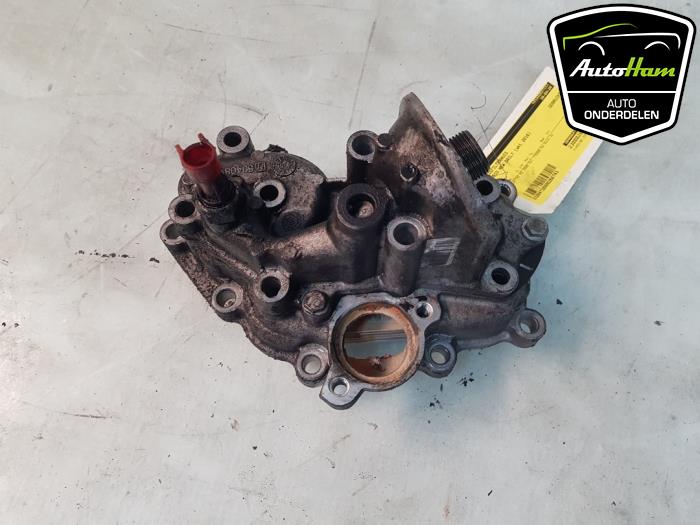 Gebruikte Oliefilterhuis Iveco New Daily VI 35C17, 35S17, 40C17, 50C17, 65C17, 70C17 Prijs € 75,00 Margeregeling aangeboden door AutoHam