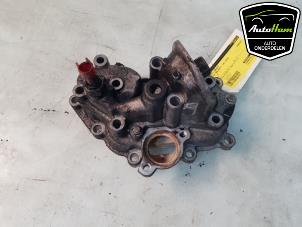 Gebruikte Oliefilterhuis Iveco New Daily VI 35C17, 35S17, 40C17, 50C17, 65C17, 70C17 Prijs € 75,00 Margeregeling aangeboden door AutoHam