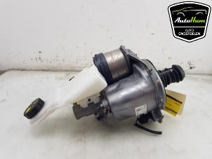 Gebruikte Rembooster Volvo XC40 (XZ) 1.5 T4 Plug-in Hybrid 12V Prijs € 295,00 Margeregeling aangeboden door AutoHam