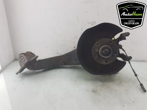 Gebruikte Fusee links-achter BMW X1 (F48) sDrive 18i 1.5 12V TwinPower Turbo Prijs € 195,00 Margeregeling aangeboden door AutoHam