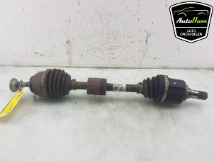 Gebruikte Homokineetas links-voor BMW X1 (F48) sDrive 18i 1.5 12V TwinPower Turbo Prijs € 225,00 Margeregeling aangeboden door AutoHam