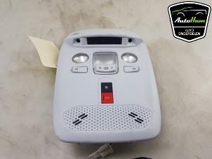 Gebruikte Binnenverlichting voor Peugeot 208 II (UB/UH/UP) 1.2 Vti 12V PureTech 75 Prijs € 30,00 Margeregeling aangeboden door AutoHam