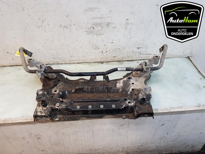Gebruikte Subframe Renault Megane IV Estate (RFBK) 1.3 TCE 160 16V Prijs € 195,00 Margeregeling aangeboden door AutoHam