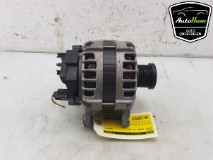 Gebruikte Alternator Renault Megane IV Estate (RFBK) 1.3 TCE 160 16V Prijs € 95,00 Margeregeling aangeboden door AutoHam