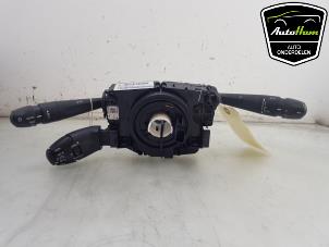Gebruikte Combischakelaar Stuurkolom Peugeot 2008 (UD/UK/UR/US/UX) 1.2 VTi 12V PureTech 100 Prijs € 140,00 Margeregeling aangeboden door AutoHam