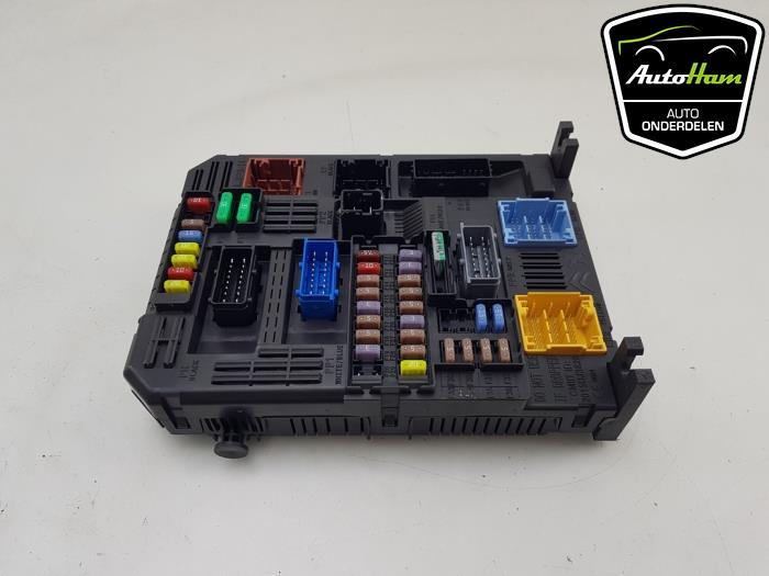Gebruikte Module Bodycontrol Opel Grandland (X) 1.2 Turbo 12V Prijs € 90,00 Margeregeling aangeboden door AutoHam