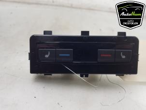 Gebruikte Kachel Bedieningspaneel Seat Tarraco 1.5 TSI ACT 16V Prijs € 75,00 Margeregeling aangeboden door AutoHam