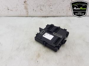Gebruikte Module Bodycontrol Renault Megane IV Estate (RFBK) 1.3 TCE 160 16V Prijs € 195,00 Margeregeling aangeboden door AutoHam