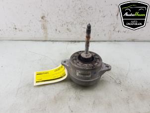 Gebruikte Motorrubber Porsche 911 (991) 3.4 24V Carrera Prijs € 65,00 Margeregeling aangeboden door AutoHam