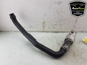 Gebruikte Intercooler Buis Hyundai i20 (BC3) 1.0 T-GDI 100 Mild Hybrid 48V 12V Prijs € 75,00 Margeregeling aangeboden door AutoHam