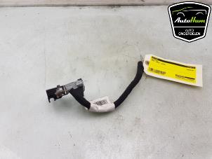 Gebruikte Accupool Opel Corsa F (UB/UH/UP) 1.2 Turbo 12V 100 Prijs € 35,00 Margeregeling aangeboden door AutoHam