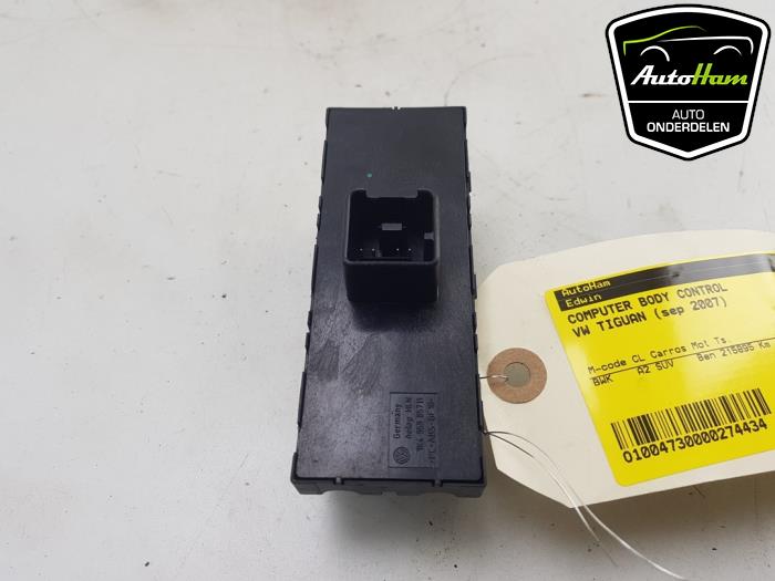 Computer Body Control van een Volkswagen Tiguan (5N1/2) 1.4 TSI 16V 4Motion 2007