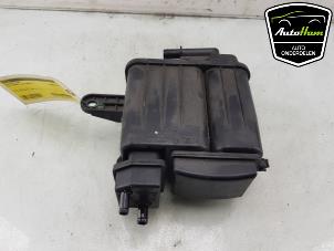 Gebruikte Koolstoffilter Kia Picanto (JA) 1.0 DPi 12V Prijs € 75,00 Margeregeling aangeboden door AutoHam