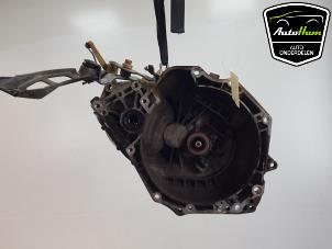 Gebruikte Versnellingsbak Opel Adam 1.2 16V Prijs € 225,00 Margeregeling aangeboden door AutoHam