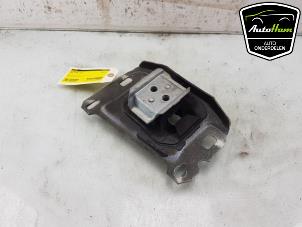 Gebruikte Motorrubber Opel Astra L Sports Tourer (F4/FC/FN/FR) 1.2 Turbo 130 12V Prijs € 15,00 Margeregeling aangeboden door AutoHam