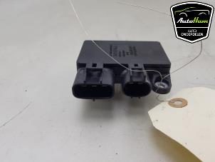 Gebruikte Koelvin module Toyota Yaris IV (P21/PA1/PH1) 1.5 12V Hybrid 115 Prijs € 40,00 Margeregeling aangeboden door AutoHam