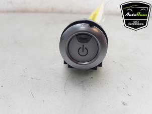Gebruikte Start/Stop schakelaar Nissan Leaf (ZE1) e+ 59/62kWh Prijs € 30,00 Margeregeling aangeboden door AutoHam