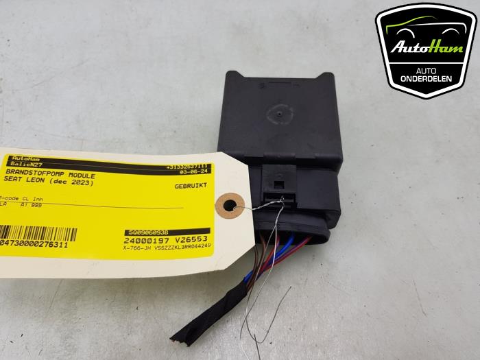 Gebruikte Brandstofpomp module Seat Leon (KLB) 1.0 eTSI 12V Prijs € 20,00 Margeregeling aangeboden door AutoHam