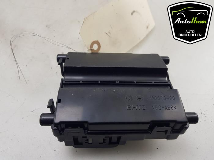 Computer Kachel van een Mercedes-Benz C Estate (S205) C-350 e 2.0 16V 2015