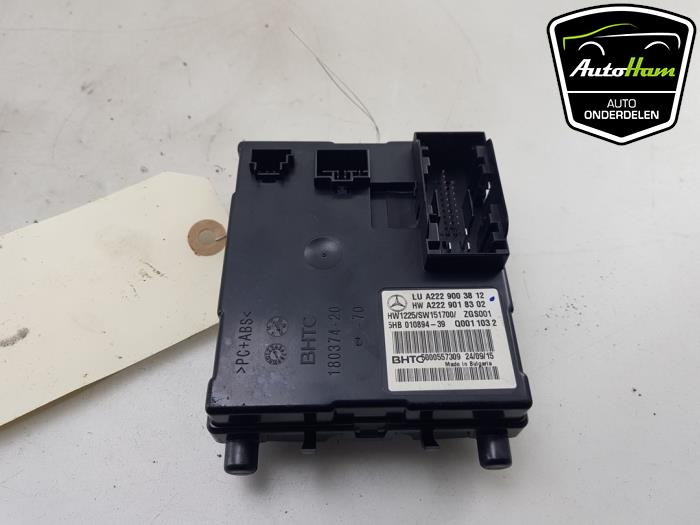 Computer Kachel van een Mercedes-Benz C Estate (S205) C-350 e 2.0 16V 2015
