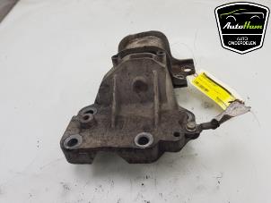 Gebruikte Versnellingsbak Steun Peugeot Boxer (U9) 3.0 HDi 160 Euro 4 Prijs € 20,00 Margeregeling aangeboden door AutoHam