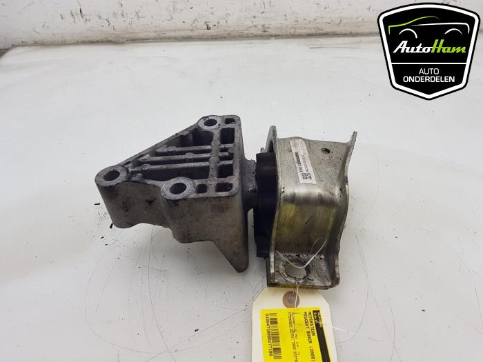 Gebruikte Motorsteun Peugeot Boxer (U9) 3.0 HDi 160 Euro 4 Prijs € 40,00 Margeregeling aangeboden door AutoHam