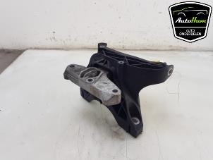 Gebruikte Motorsteun Opel Combo Cargo 1.6 CDTI 100 Prijs € 25,00 Margeregeling aangeboden door AutoHam