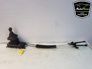 Gebruikte Schakelmechaniek Seat Arona (KJX) 1.0 TSI 12V Prijs € 25,00 Margeregeling aangeboden door AutoHam