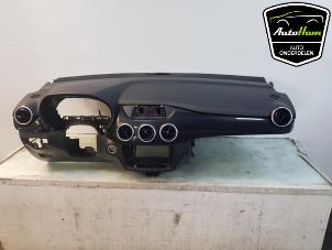 Gebruikte Airbag set + dashboard Mercedes B (W246) 1.6 B-180 BlueEFFICIENCY Turbo 16V Prijs € 595,00 Margeregeling aangeboden door AutoHam