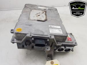 Gebruikte Inverter Porsche Taycan (Y1A) 4S Prijs op aanvraag aangeboden door AutoHam