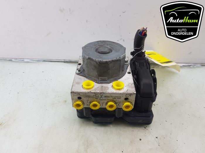Gebruikte ABS Pomp Peugeot 108 1.2 VTi 12V Prijs € 30,00 Margeregeling aangeboden door AutoHam