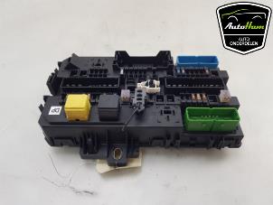 Gebruikte Zekeringkast Opel Astra H GTC (L08) 1.6 16V Twinport Prijs € 50,00 Margeregeling aangeboden door AutoHam