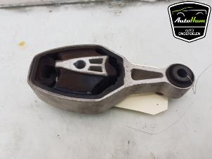 Gebruikte Versnellingsbak Steun Citroen C3 (SX/SW) 1.2 Vti 12V PureTech Prijs € 15,00 Margeregeling aangeboden door AutoHam