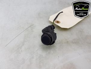 Gebruikte PDC Sensor Mini Mini (F55) 2.0 16V Cooper S Prijs € 30,00 Margeregeling aangeboden door AutoHam