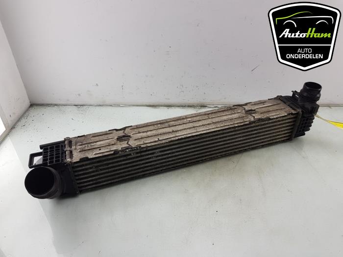 Gebruikte Intercooler Renault Megane III Coupe (DZ) 2.0 16V RS Turbo Prijs € 75,00 Margeregeling aangeboden door AutoHam