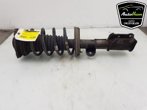 Gebruikte Schokdemper rechts-voor Jeep Renegade (BU) 1.4 Multi Air 16V Prijs € 50,00 Margeregeling aangeboden door AutoHam