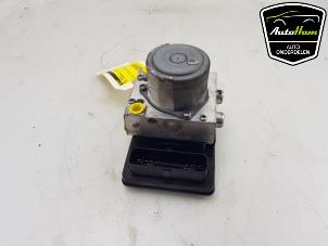 Gebruikte ABS Pomp Jeep Renegade (BU) 1.4 Multi Air 16V Prijs € 295,00 Margeregeling aangeboden door AutoHam