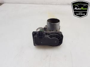 Gebruikte Gasklephuis Renault Twingo III (AH) 1.0 SCe 70 12V Prijs € 30,00 Margeregeling aangeboden door AutoHam