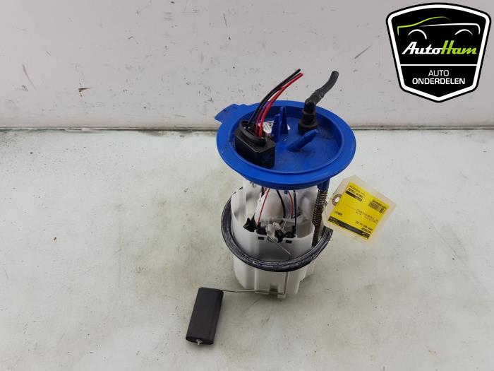 Gebruikte Tank element Pomp Skoda Fabia III Combi (NJ5) 1.0 TSI 12V Prijs € 30,00 Margeregeling aangeboden door AutoHam