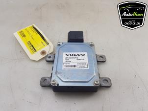 Gebruikte Computer Automatische Bak Volvo V60 II (ZW) 2.0 T6 16V Twin Engine Prijs € 125,00 Margeregeling aangeboden door AutoHam