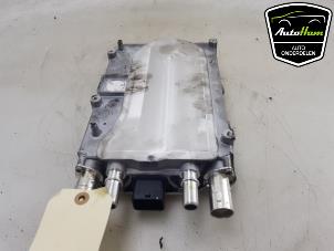 Gebruikte Acculader Volvo V60 II (ZW) 2.0 T6 16V Twin Engine Prijs € 450,00 Margeregeling aangeboden door AutoHam