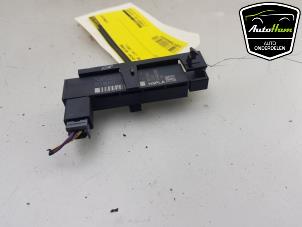 Gebruikte Keyless entry antenne Volvo V60 II (ZW) 2.0 T6 16V Twin Engine Prijs € 10,00 Margeregeling aangeboden door AutoHam